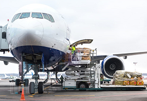 Carga aérea comercial